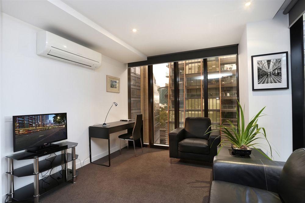 Aura On Flinders Serviced Apartments Melbourne Eksteriør billede