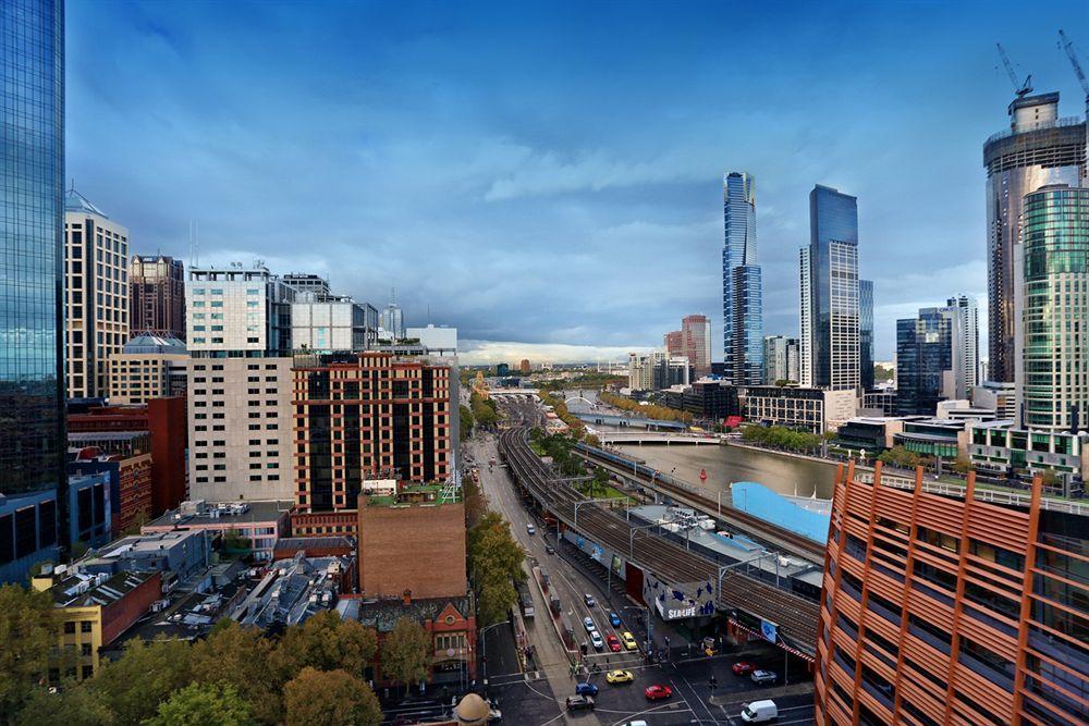 Aura On Flinders Serviced Apartments Melbourne Eksteriør billede
