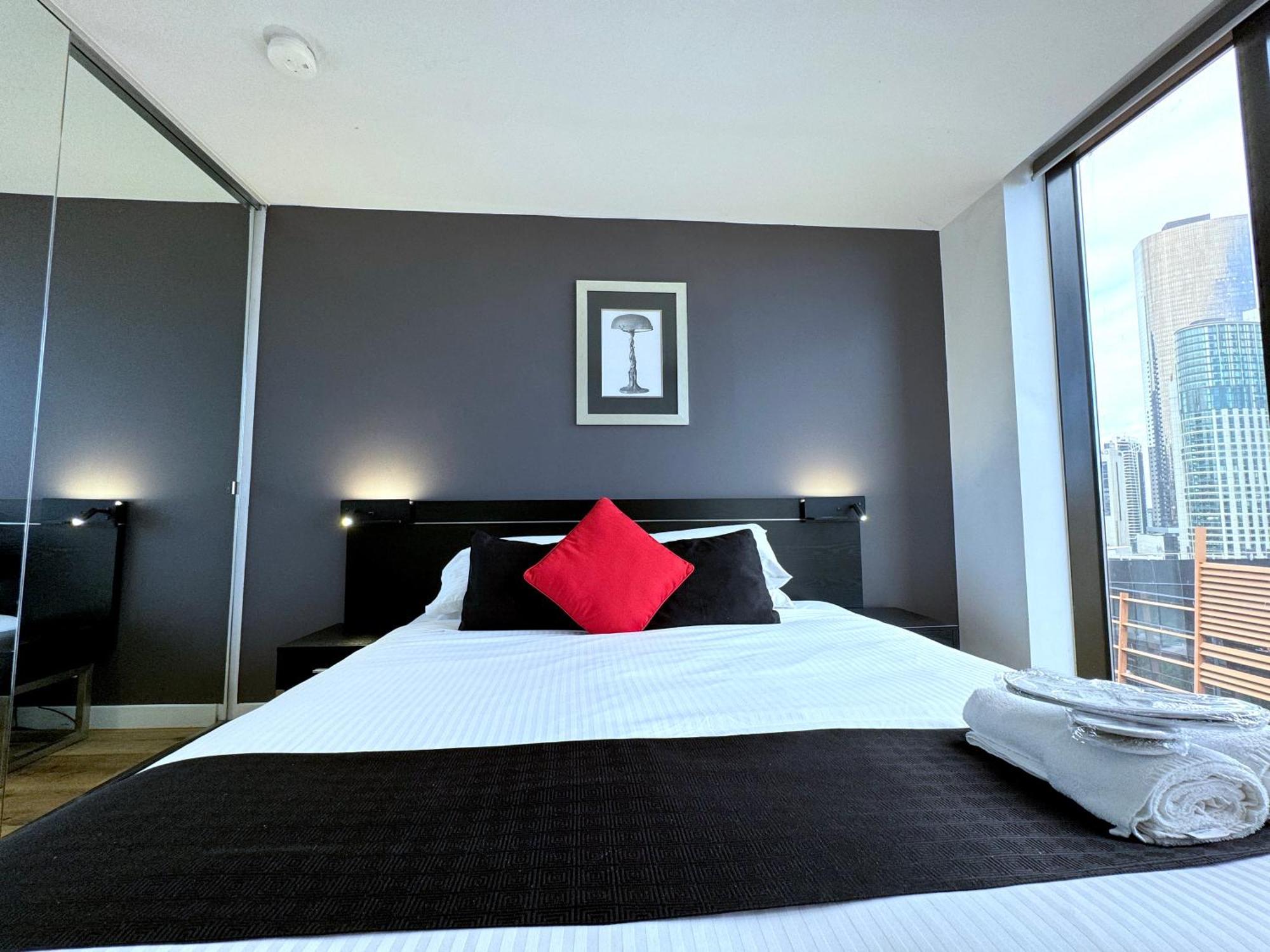 Aura On Flinders Serviced Apartments Melbourne Eksteriør billede